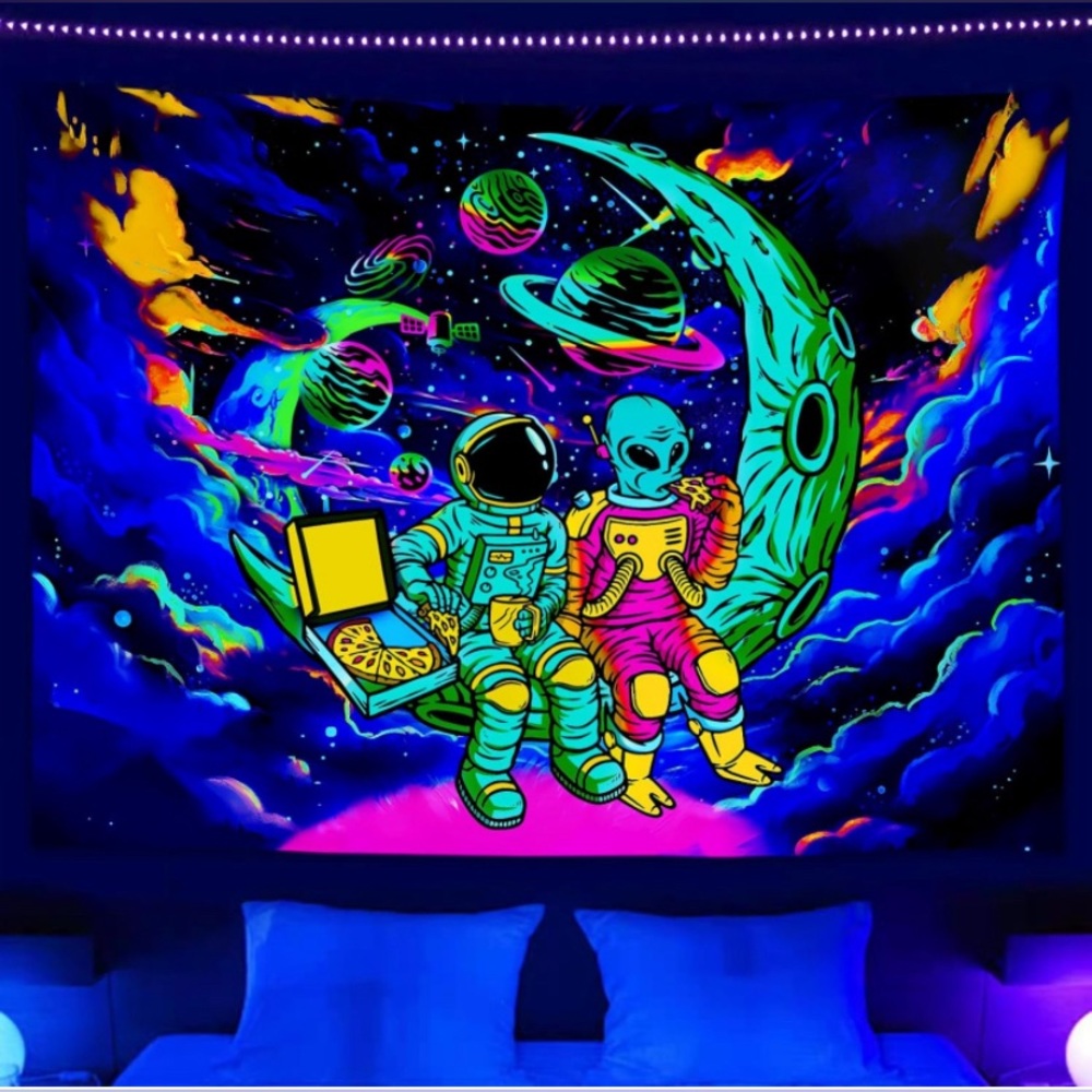 ALIEN ASTRONAUT BLACKLIGHT TAPESTRY UV REACTIVE POSTER